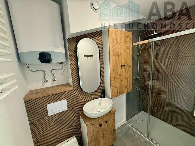 Turek-mieszkanie PO KAPITALNYM REMONCIE; 2 pokoje, II piętro