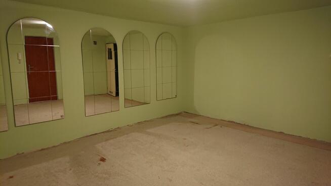 Sprzedam lokal 96 m2 prąd, woda, kanalizacja