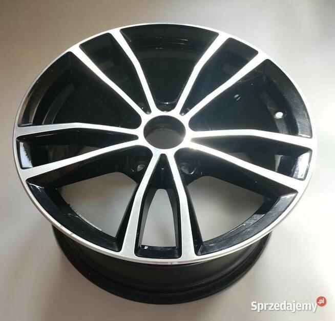 Felga BMW #2 F20 F22 2 Seria 7,5x17 IS43 6879186