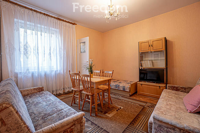 Dom w Kątach Rybackich z widokiem na Zalew Wiślany