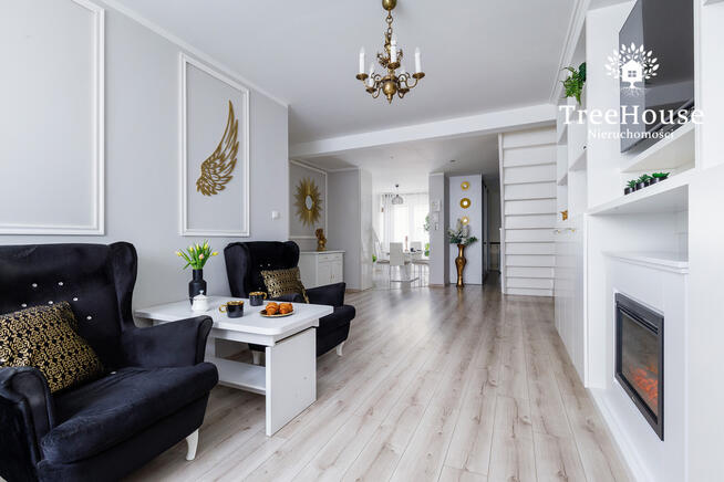 Piękny dom w centrum z lokalami użytkowymi.