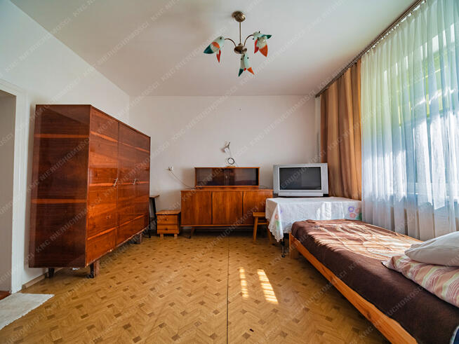 Dom w pobliżu Jeziora Mucharskiego