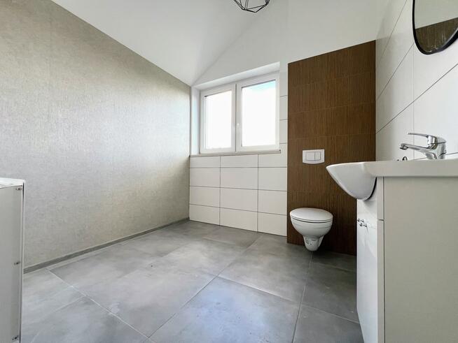 Jasny, duży nowoczesny lokal od zaraz