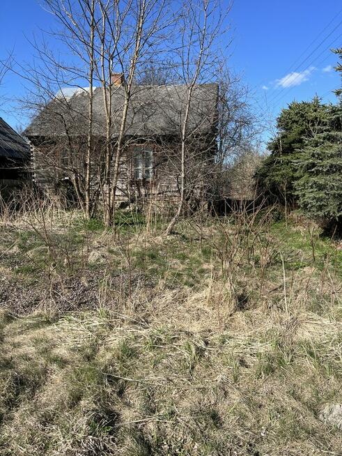 Sprzedam działkę z zabudowaniami