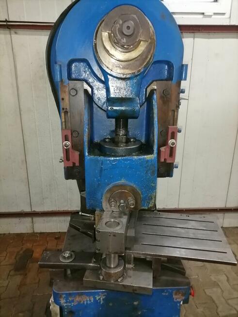 Prasa momośrodowa PMS-40