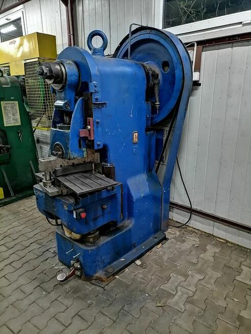 Prasa momośrodowa PMS-40