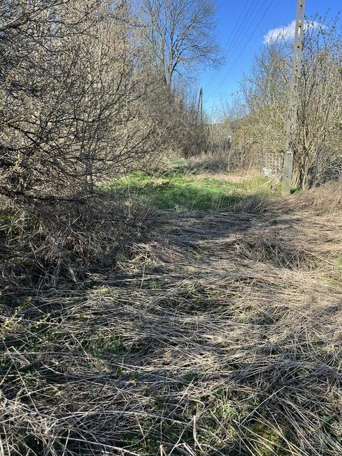 Sprzedam działkę z zabudowaniami