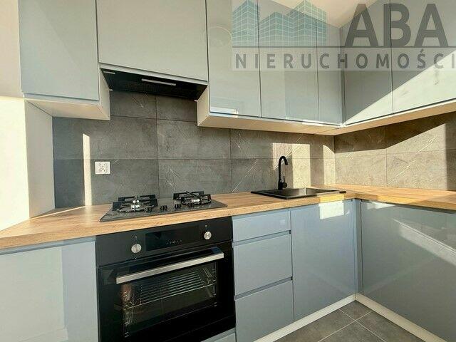 Turek-mieszkanie PO KAPITALNYM REMONCIE; 2 pokoje, II piętro