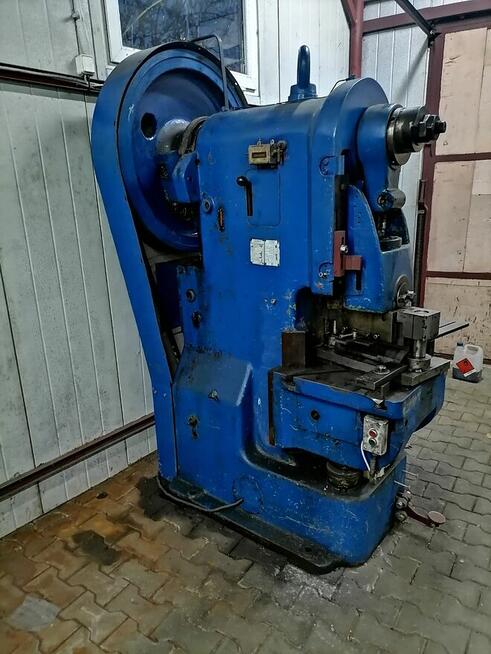 Prasa momośrodowa PMS-40