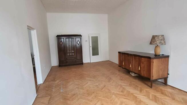 Przestronne mieszkanie w centrum Cieszyna.