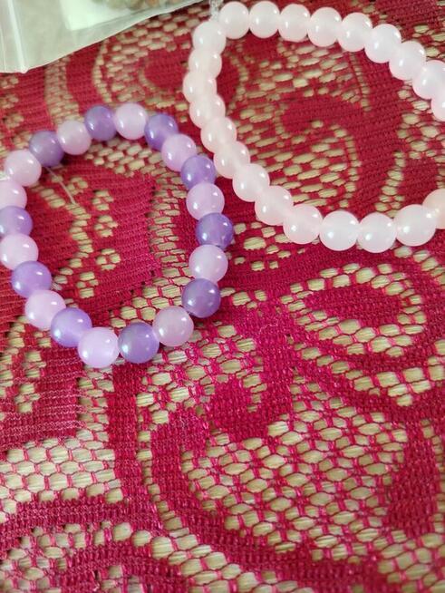 Bransoletki na sprzedaż