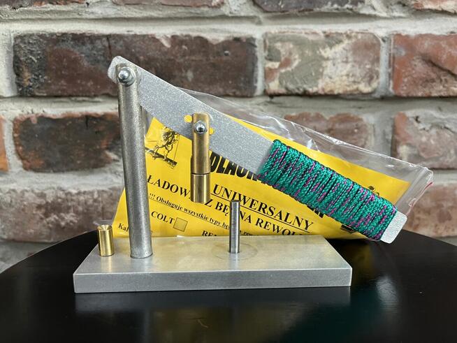 Prasa do ładowania bębna rewolweru Remington .36 / .44 / .45