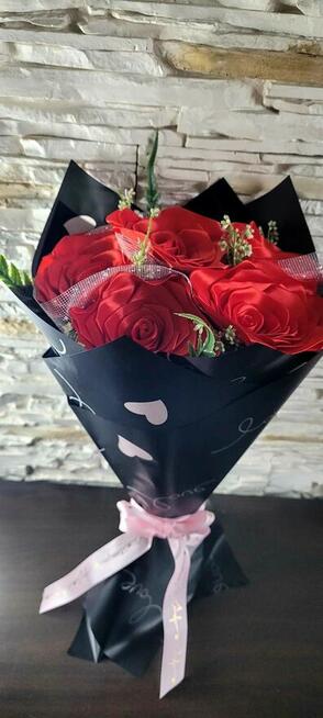 Bukiety ze wstążki satynowej/Boxy