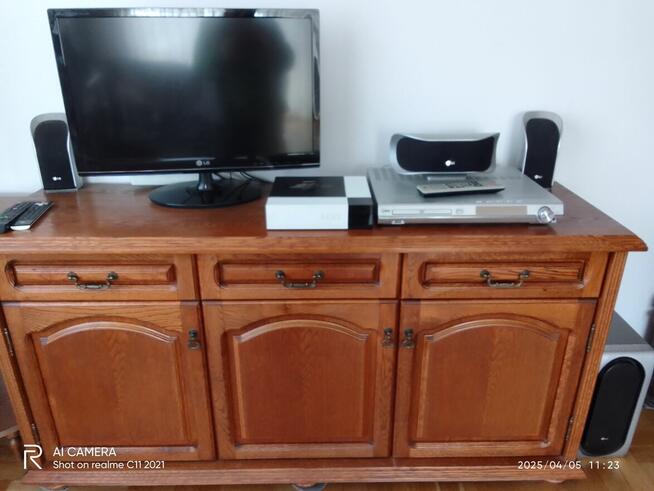 Komplet mebli rustykalnych do salonu