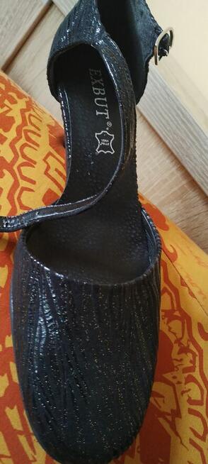 Czółenka damskie EXBUT – rozmiar 37