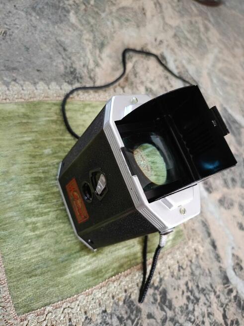 Dwa Zabytkowe Aparaty Kodak i Beirette Vintage