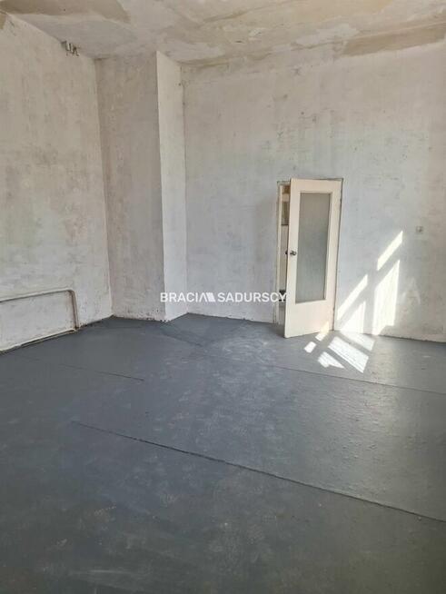 Lokal użytkowy Libertów gm. Mogilany, Sportowców