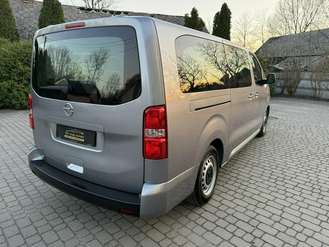 Opel Vivaro Bardzo ładny egzemplarz, Zafira Life, Tylne nawiewy, Nowe opony.