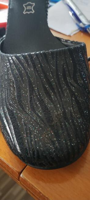 Czółenka damskie EXBUT – rozmiar 37