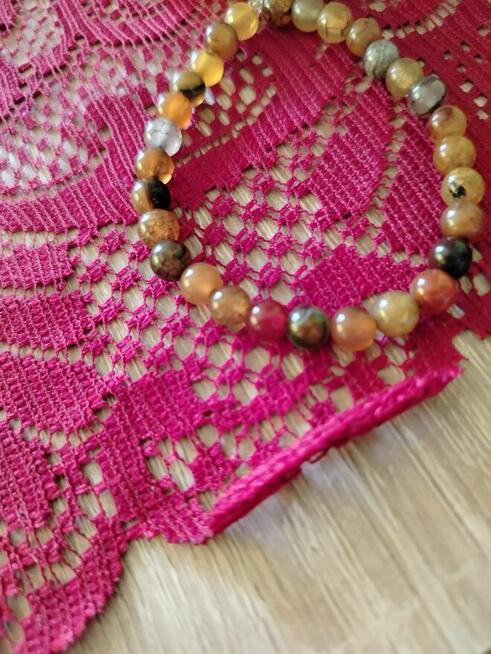 Bransoletki na sprzedaż