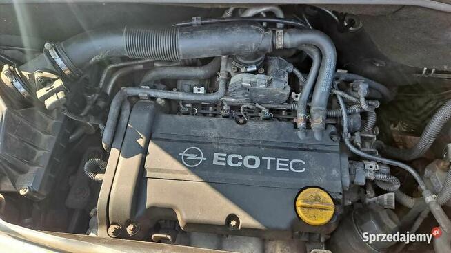 Sprzedam Merivę 1,4 16V benzyna