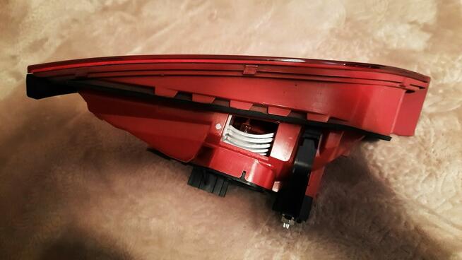 Tylna prawa lampa LED do Audi A4 B8