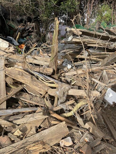 Pilnie Oddam drewno rozbiórkowe