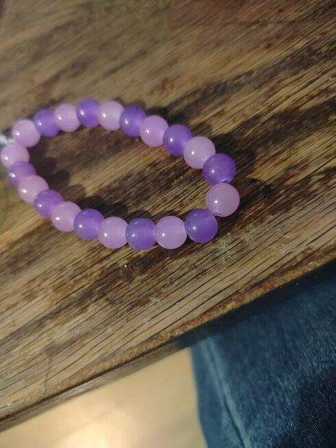 Bransoletki na sprzedaż