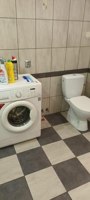 Wynajmę mieszkanie na 1 piętrze domu, z osobnym wejściem.