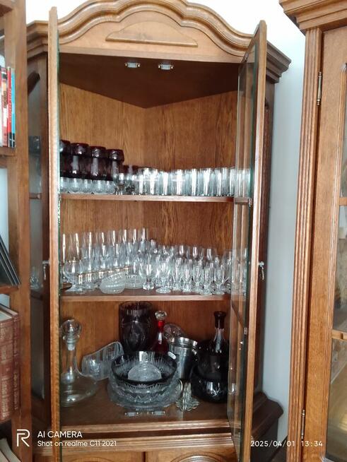 Komplet mebli rustykalnych do salonu