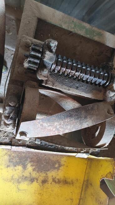 Sieczkarnia bębnowa H145