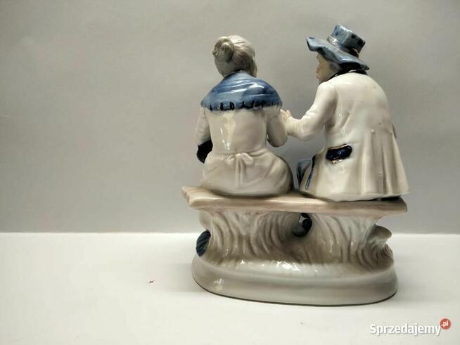 Figura porcelana szkliwiona -stan idealny Dziadkowie niebieska
