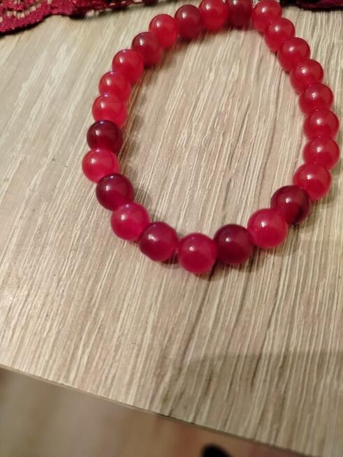 Bransoletki na sprzedaż