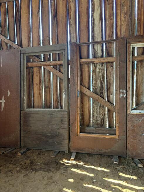 Elementy domku letniskowego , garaż, komorkaitp.