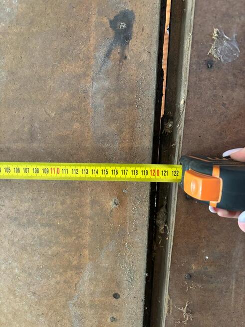 Elementy domku letniskowego , garaż, komorkaitp.