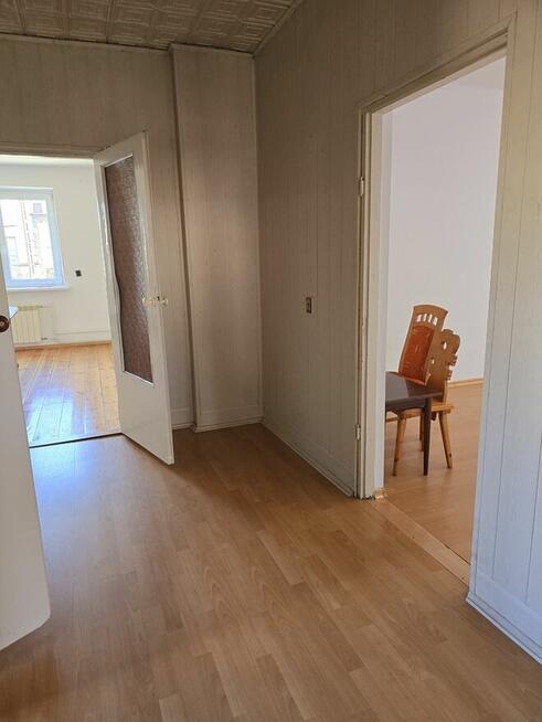 Żelisławice gm Siewierz dom z budynkami gospodarczymi