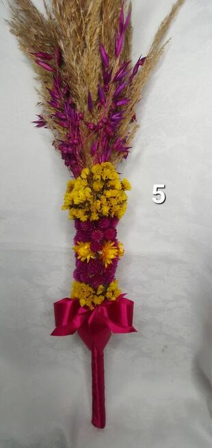 Palma wielkanocna różne kolory