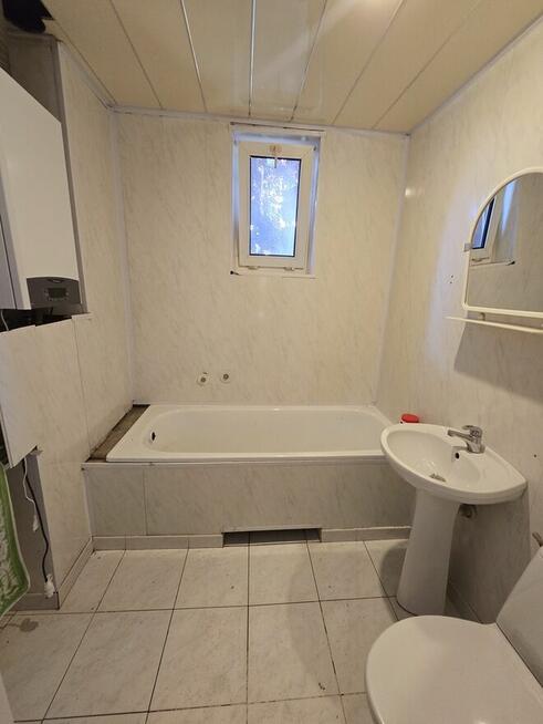 Żelisławice gm Siewierz dom z budynkami gospodarczymi