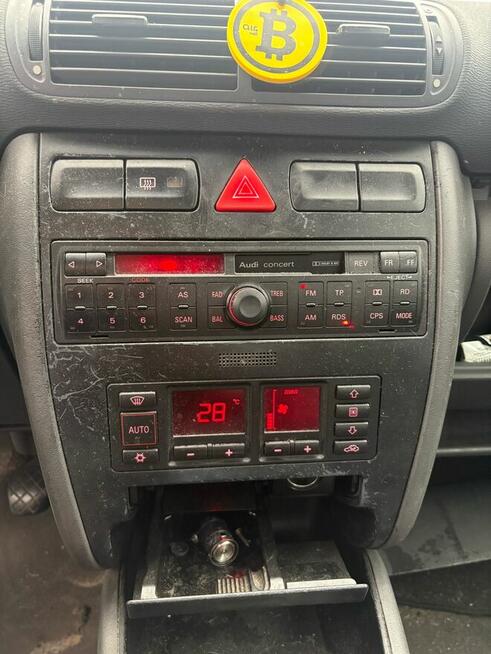 Audi A3 1.6 2002 220947Km benzyna