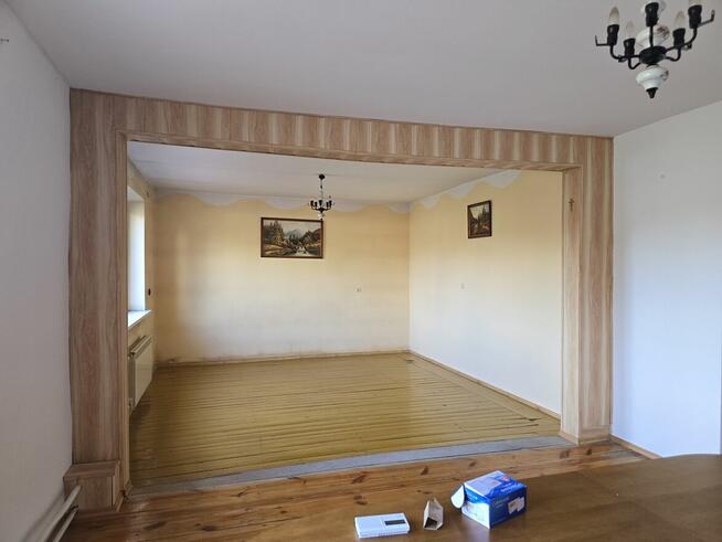 Żelisławice gm Siewierz dom z budynkami gospodarczymi