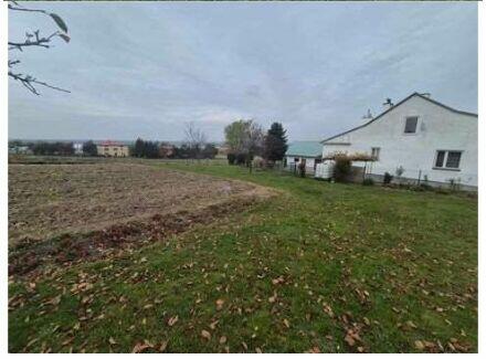 Na sprzedaż: Dom jednorodzinny z dużą działką – Podgrodzi