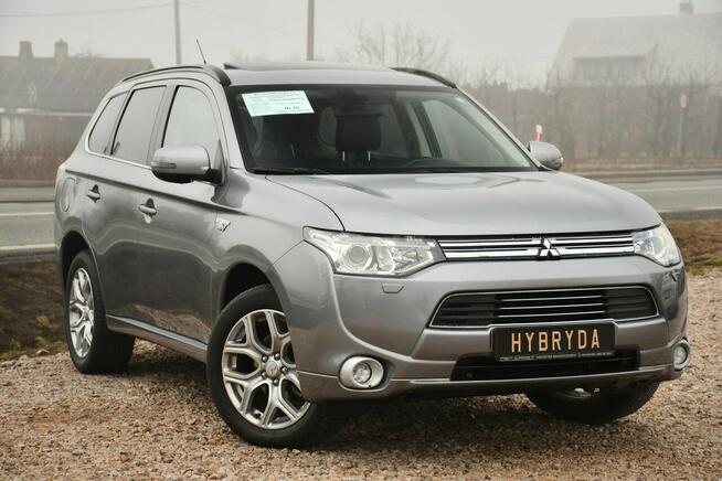 Mitsubishi Outlander 2.0i#PHEV#Skóry#Szyberdach#Climatr#Kamera#Navi#Bixenon#ACC#FuLL#Gwaran