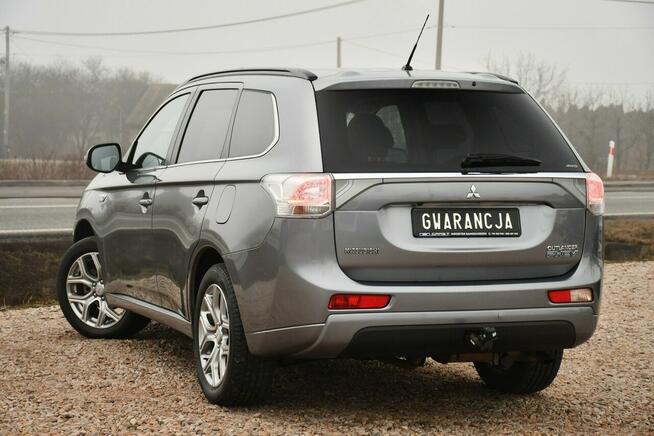 Mitsubishi Outlander 2.0i#PHEV#Skóry#Szyberdach#Climatr#Kamera#Navi#Bixenon#ACC#FuLL#Gwaran
