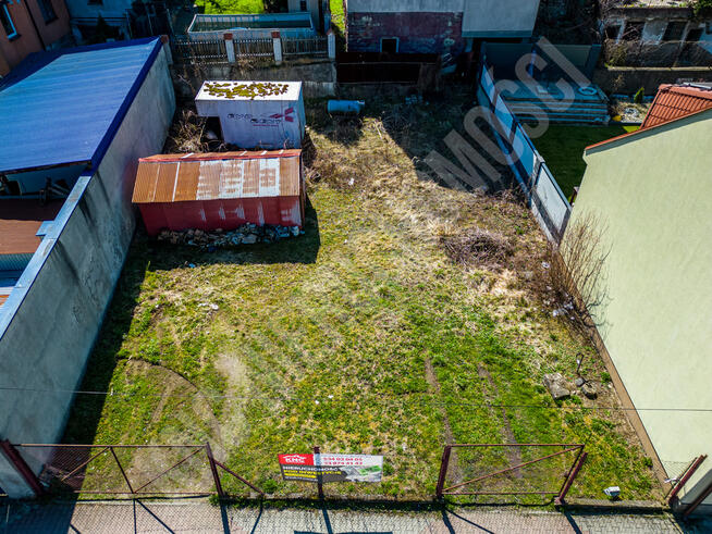 Centrum - działka z projektem budynku usługowego