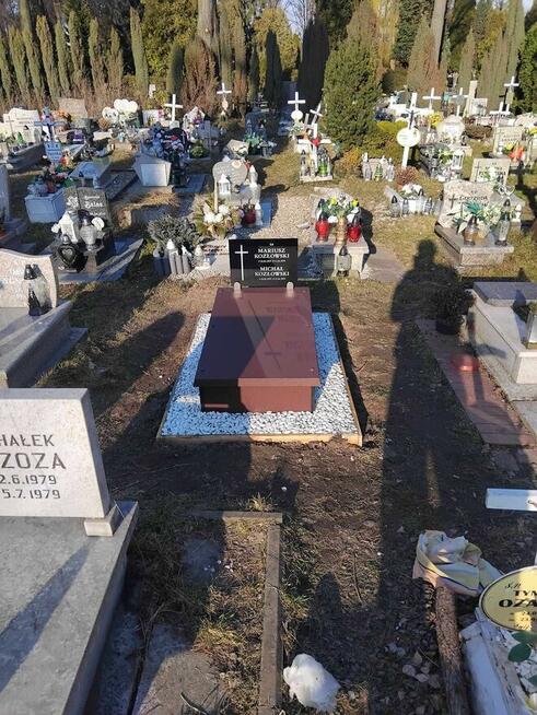 Nagrobek nagrobki montaz gratis caly slask ,nie kompozyt !!!