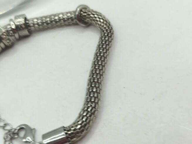 Biżuteria bransoletka łańcuch z elementami kolor srebrny