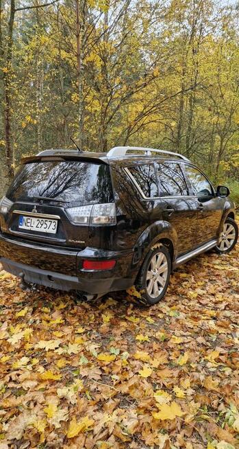 Mitsubishi Outlander II 7-osobowy