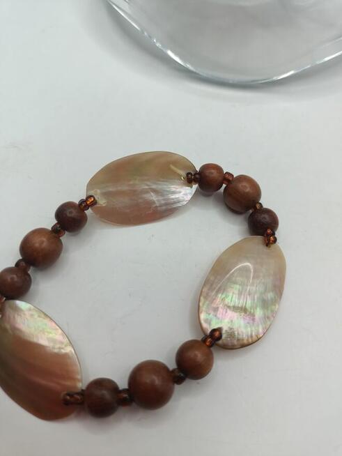 Biżuteria zestaw pięciu bransoletek brązowych