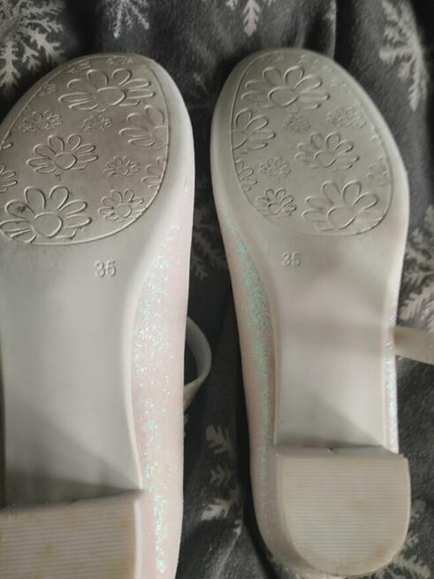 Sprzedam buty damskie brokatowe