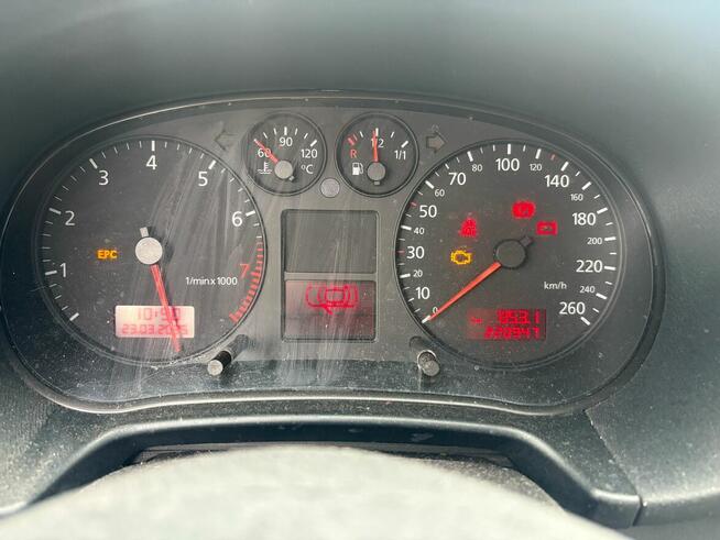 Audi A3 1.6 2002 220947Km benzyna